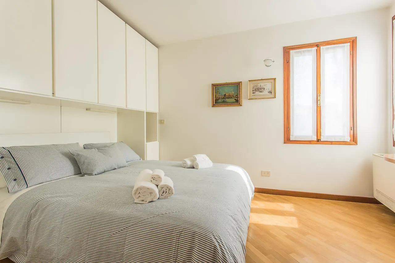 Апартаменты Casa Vivian San Marco Венеция